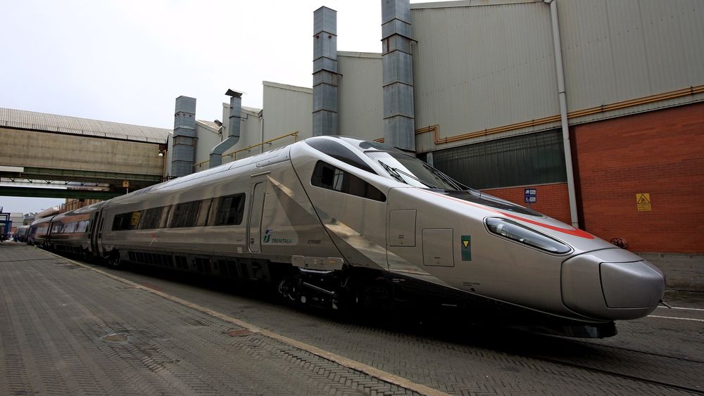 Pendolino-høyhastighetstogene produseres av Alstom i Italia. 