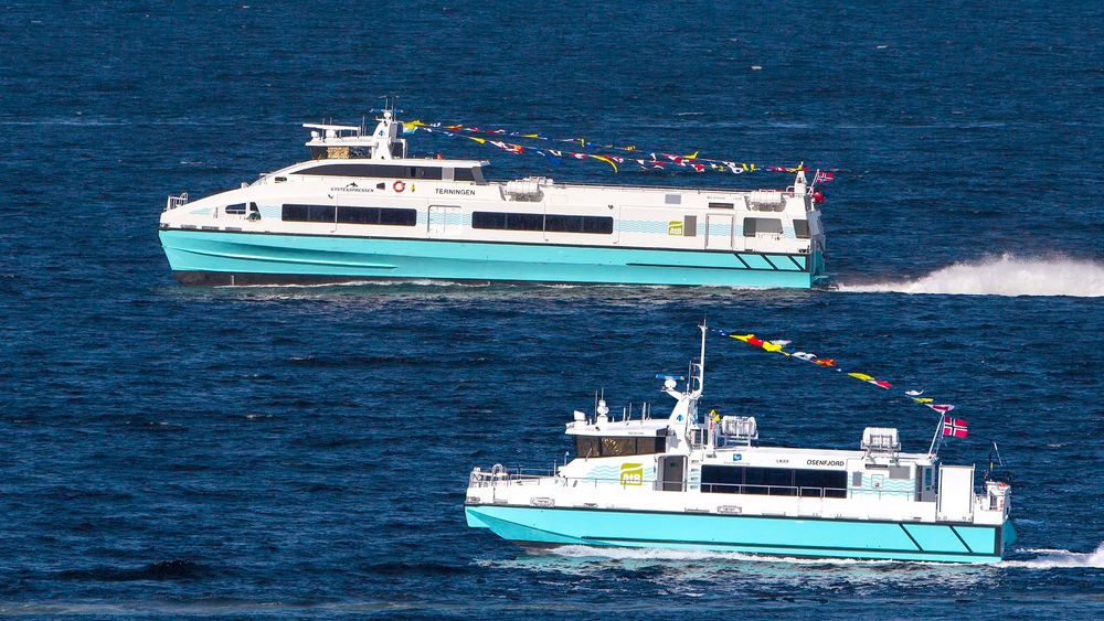 Stort og mindre: Terningen­ og Osenfjord fra Brødrene Aa ble levert i våres til FosenNamsos Sjø. Terningen tar 275 passasjerer og går i 34 knop, mens Osenfjord tar 48 passasjerer og går i 17 knop. Alle foto: Jan-Olav Storli