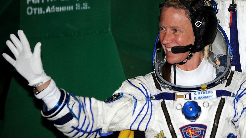 – Det har vært en ganske kul tur, sier den norskamerikanske astronauten Karen Nyberg (bildet) etter ferden ut til den internasjonale romstasjonen ISS.  