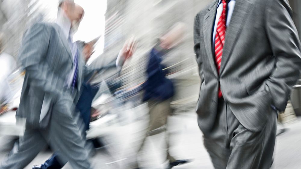 Menn i dress. Businessmenn. Business. Kjønn. Kjønnsforskjeller. Lønnsforskjeller. Lønn. Inntekt. Karriere. Jobb. Arbeidsliv.