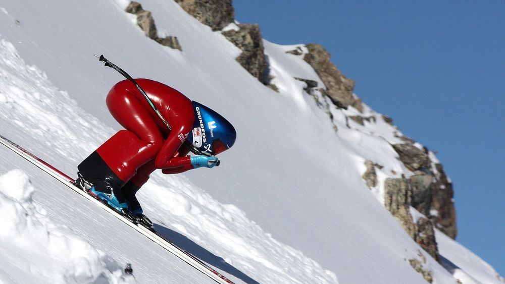 Her er Liss-Anne Pettersen på vei ned løypa i Vars. Bildet er tatt fra verdensmesterskapet i speedskiing denne uken.  