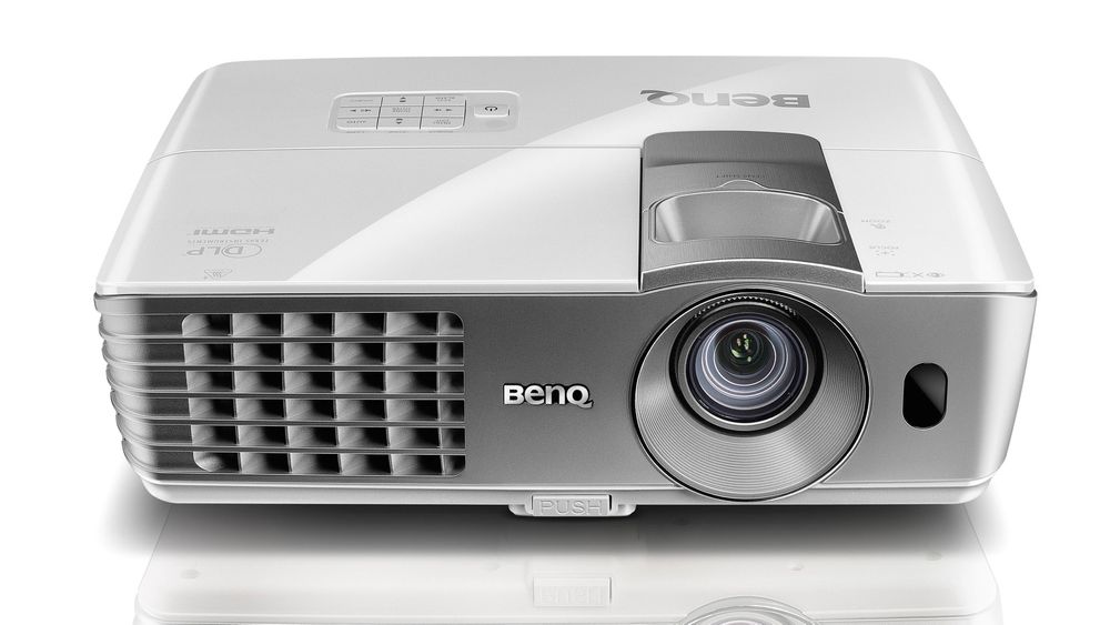 BenQ W1070 setter virkelig standarden for de billigste projektorene. 