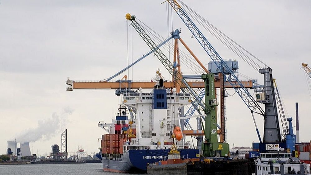KLAR FOR GASS: Antwerpen havn vil tilby LNG-bunkring i framtida.