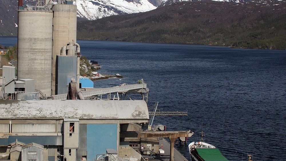 Norcems sementfabrikk i Kjøpsvik i Tysfjord kommune 