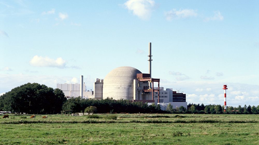 STENGES NED: Eons kjernekraftverk Brokdorf står for rundt 2 prosent av tysk kraftproduksjon, ifølge Wikipedia. Nå skal det også stenges. Gass og kull blir trolig en viktig erstatning.