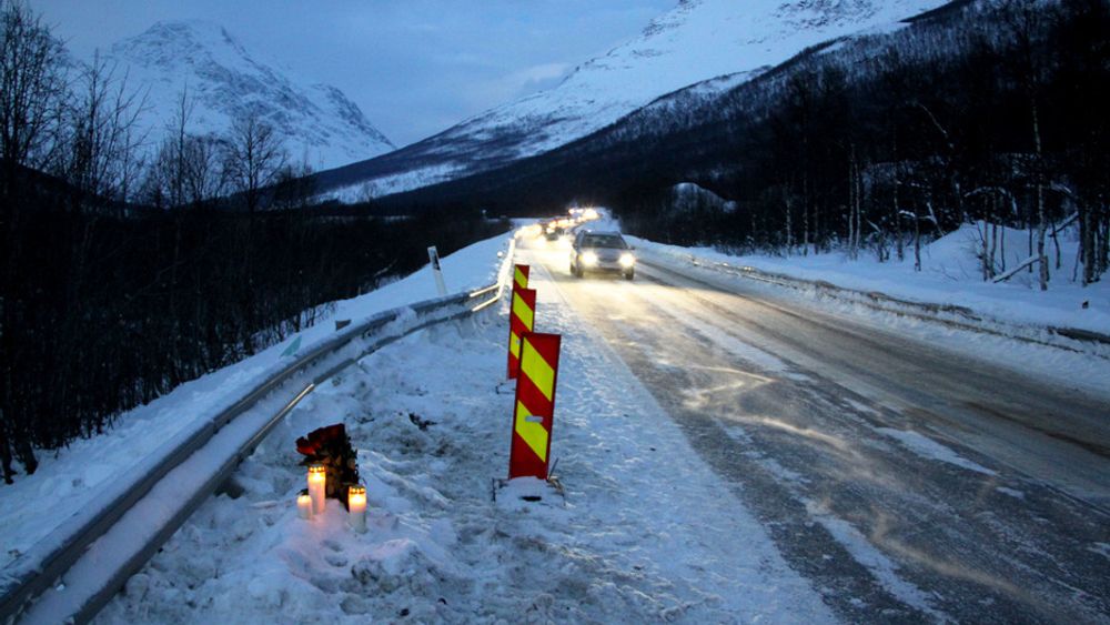 TRAGEDIE: Fem mennesker mistet livet og mange ble skadet under ulykken i Lavangsdalen 7. januar.