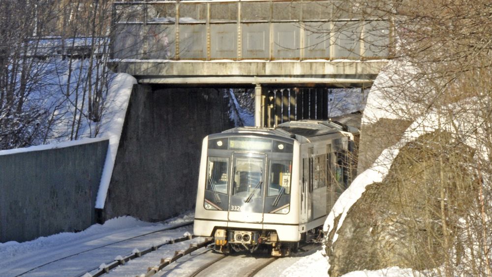 Denne brua fra 1934 er i elendig forfatning og trenger avløsning. Den nye brua får bare ett spenn.
