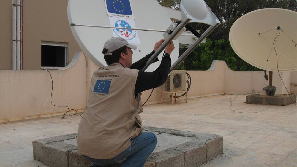 I KRIGEN: Mannskaper fra Telekom uten grenser har jobbet i krigsherjede Libya i et halvt år.