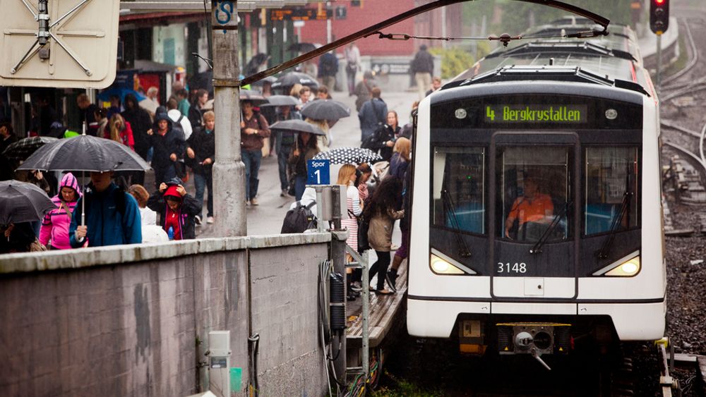 FORUTSETNING: Økt kollektivtransport er en forutsetning for økt befolkningsvekst i byene, mener NHO Transport.
