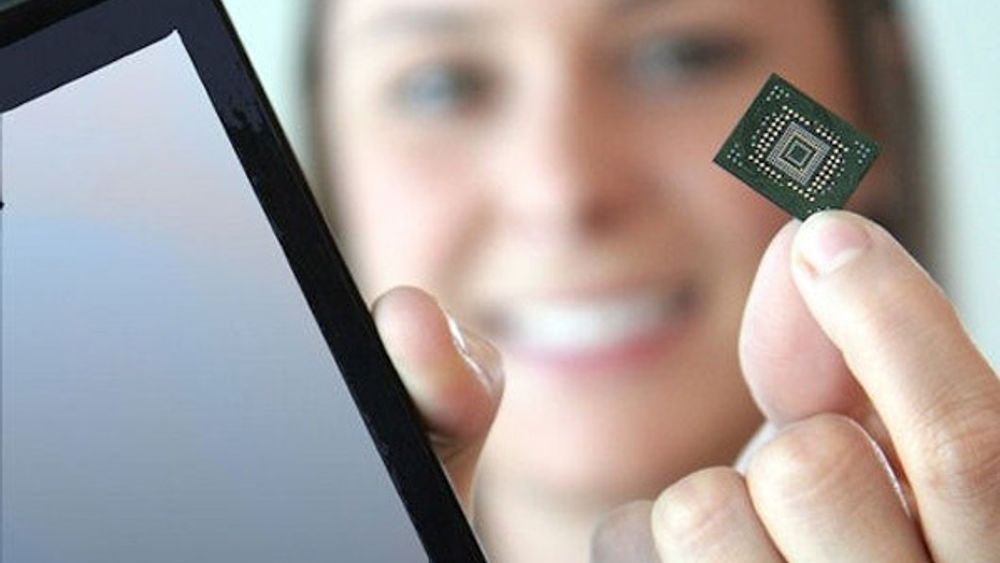 MINI: Sandisks nye SSD-er kan loddes fast på et hovedkort og veier under 1 gram.