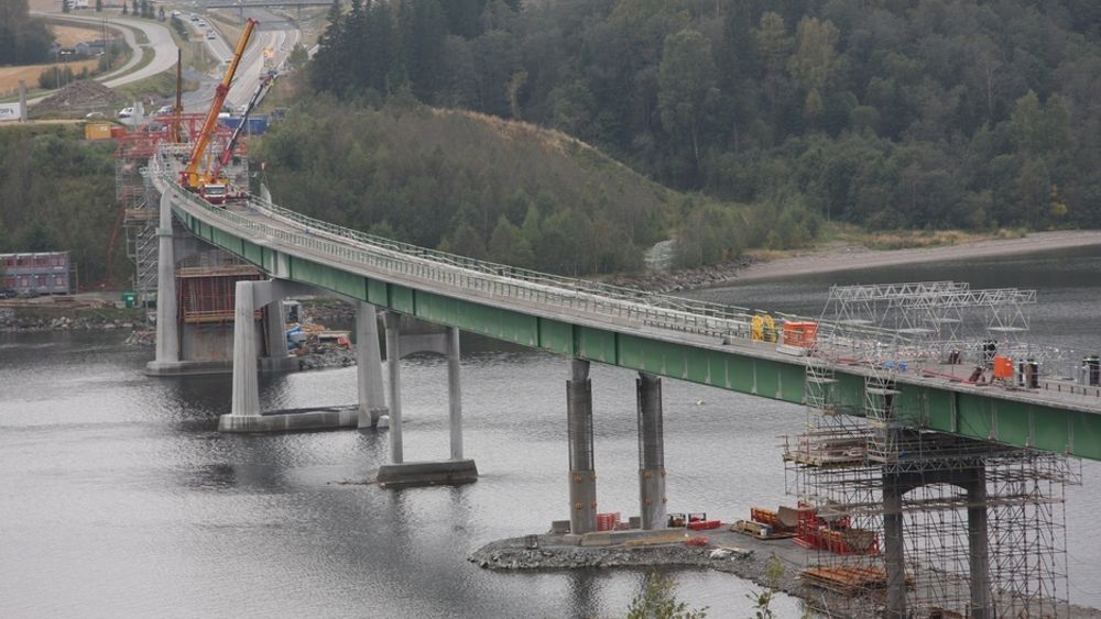 UTVIDES: Minnesund-broen blir nesten dobbelt så bred i forbindelse med nye E6.