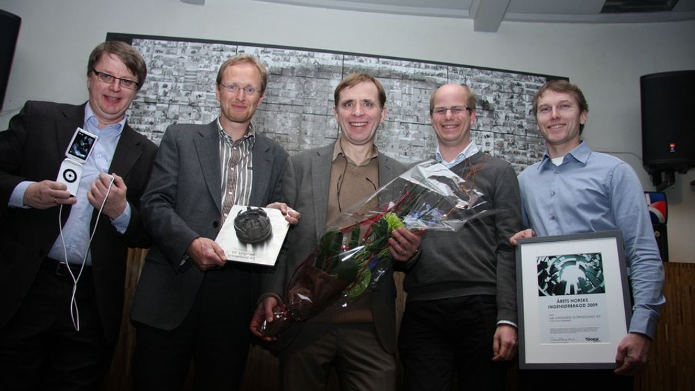 FJORÅRETS VINNER: GE Vingmed Ultrasound i Horten vant Ingeniørbragden 2009. Hvem vinner i år? Fra venstre: Håkon Høye, Dagfinn Sætre, Kjell Kristoffersen, Anders Torp og Vidar Lundberg.