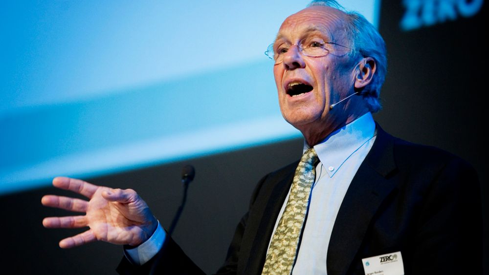 KREVER: BI-professor Jørgen Randers mener elektrifisering av sokkelen vil gjøre et beskjedent innhogg i petroleumsindustriens inntekter.