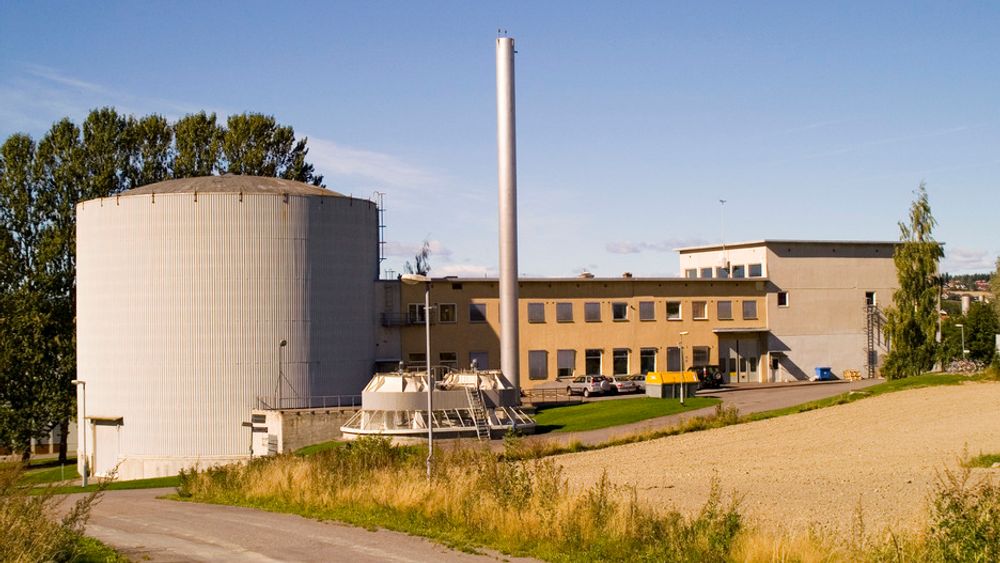 Institutt for energiteknikk (IFE) driver de to forskningsreaktorene på Kjeller og i Halden. Aktivitetene bidrar til norsk kompetanse på nukleærteknologi og til å styrke norsk innflytelse i det internasjonale atomsikkerhetsarbeidet, skriver Hervik-utvalget i sin rapport.