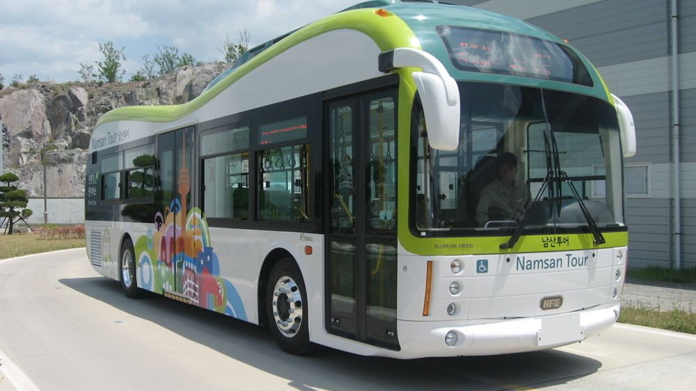 De nye elbussene i Seoul går opptil 83 kilometer på en lading og kan lades på 30 minutter.