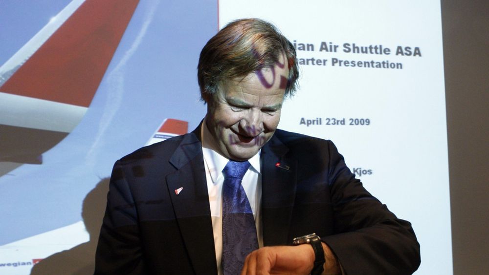 TÅLMODIG: Norwegian-sjef Bjørn Kjos må vente enda noen dager på selskapets første egeneide fly.