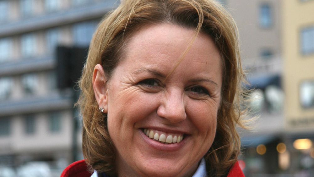 Administrerende direktør Liv Kari Hansteen i RIF mener norske politikere ikke følger opp fjorårets klimaforlik.