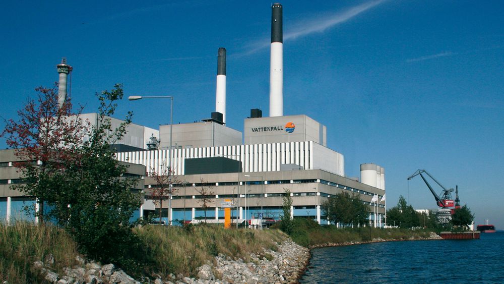 TRENGER KULL: Vattenfall-sjefen tror vi trenger kull i 50 år til, og mener CO2-fangst og lagring må til. Det kull- og oljefyrte Amagerverket i Danmark leverer 494 MW elektrisitet og 710 MJ/s varme.