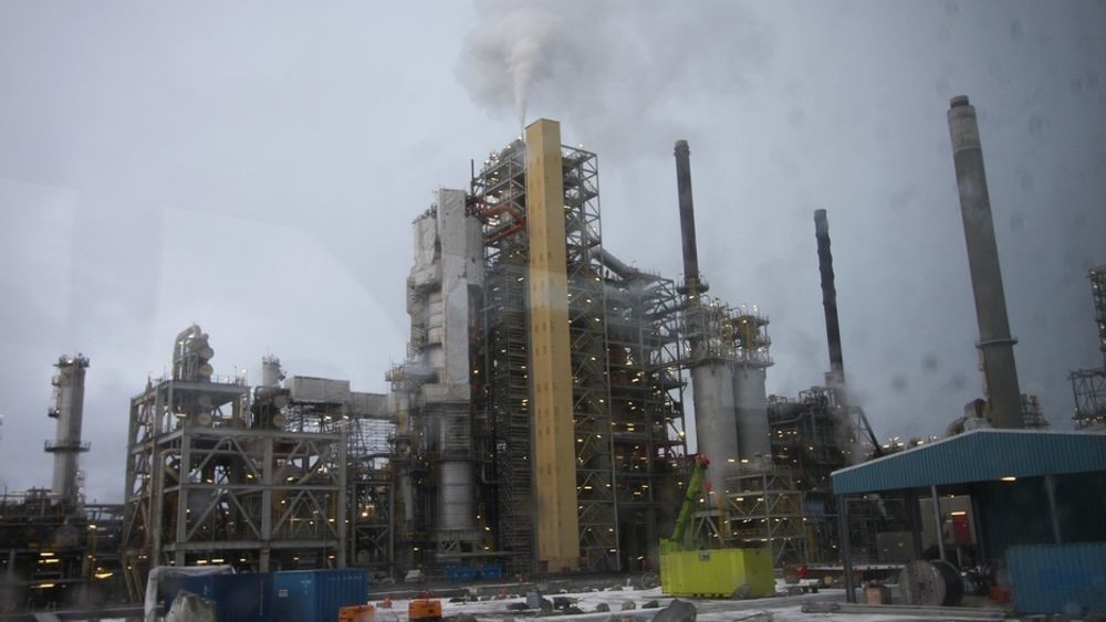 FOR DYRT: Miljøorganisasjonen Zero mener StatoilHydro priser renseanlegget på Mongstad for høyt.