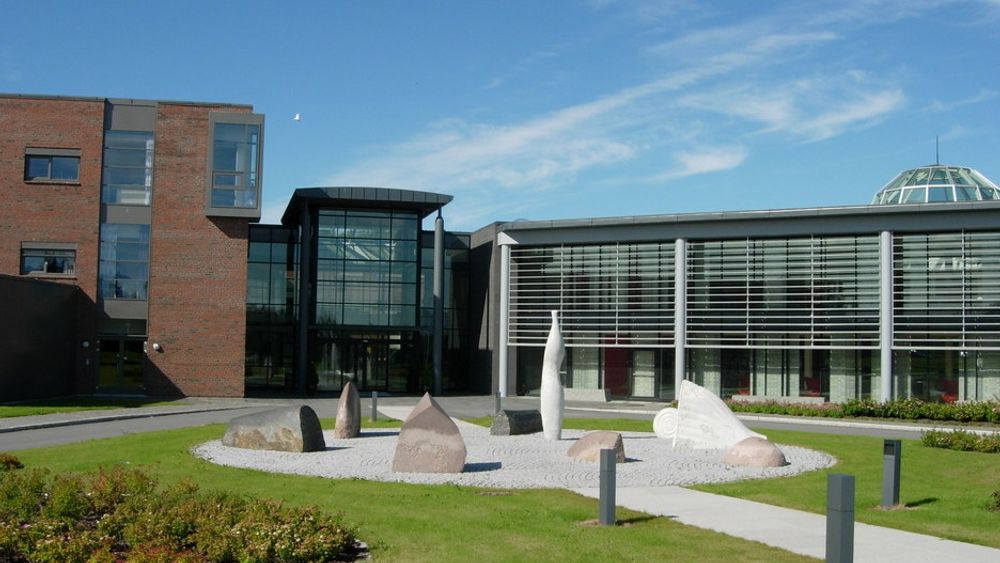 STIGER I GRADENE: Høgskolen i Bodø blir til Universitetet i Nordland fra nyttår.