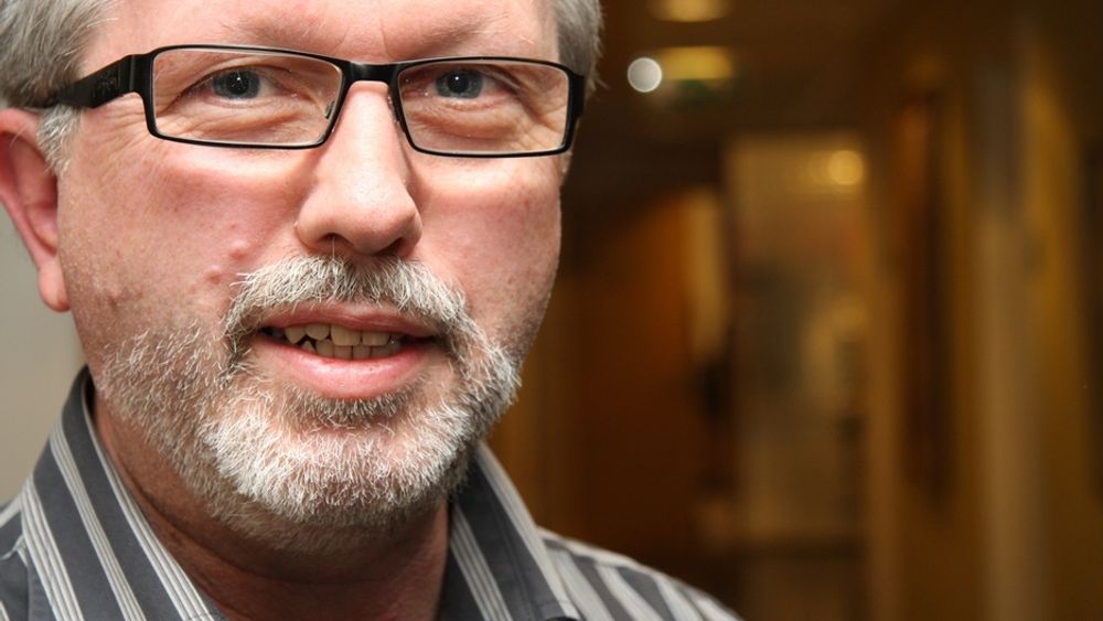 STABILT: Terje Drejer Sætervik er snart i mål med å få 30.000 e-postklienter i Oslo kommune over på en plattform skal være mer stabil enn dagens system.