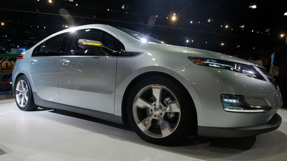 Plug-in-hybriden Chevrolet Volt fra GM skal etter planen komme for salg i løpet av neste år. Før den tid, kan det komme endringer i de norske bilavgiftene.