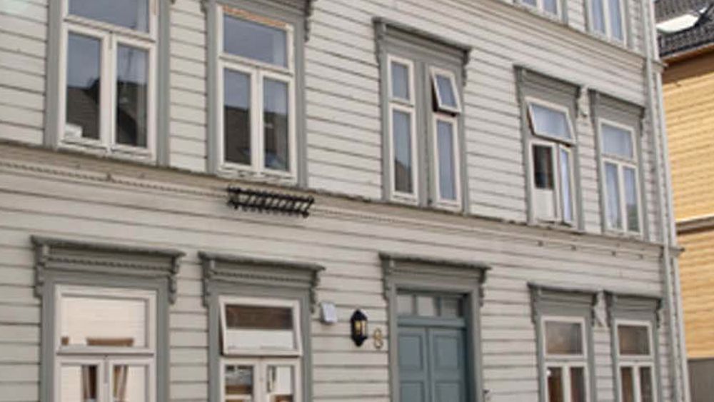 Dette er et av husene som skal ut på tur til sommeren. Når det kommer fram til bestemmelsesstedet, blir det stående 2-3 år før det flyttes tilbake.