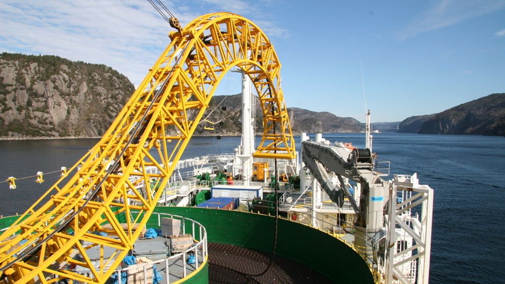 NorNed ble forrige uke notert i Guinness rekordbok som verdens lengste undersjøiske kraftkabel. Og snart er kapasiteten tilbake etter brannen i april.