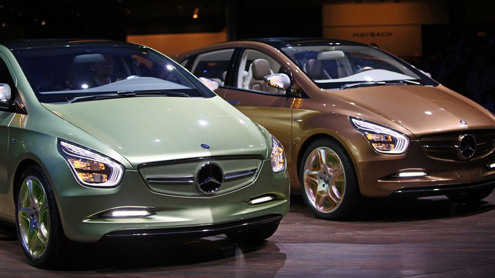Mercedes-Benz viste fram elbilkonseptene E-cell og E-cell pluss (ladbar hybrid) på årets Frankfurtmesse.