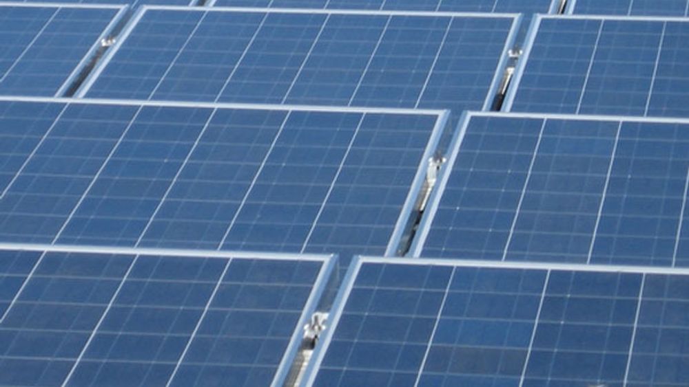 Fesil Sunergy vil bygge en ny fabrikk for produksjon av solcellesilisium. Nå får de Enova-penger til et pilotanlegg.