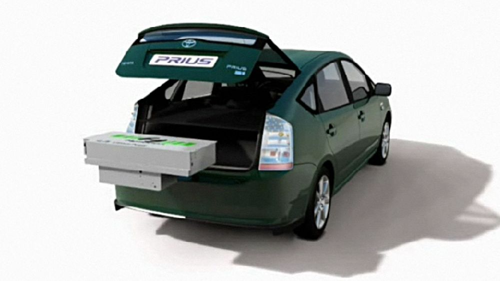 A123s Hymotion-system består av en batteripakke som monteres i reservehjulsbrønnen på en ordinær Toyota Prius og konverterer den til en plug-in-hybrid.