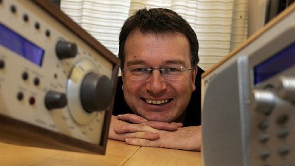 DIGITALRADIOSJEF:NRKs radiosjef og styreleder i Digitalradio Norge, Øyvind Vasaasen ønsker deg en dato for stengning av FM-nettet i Norge.