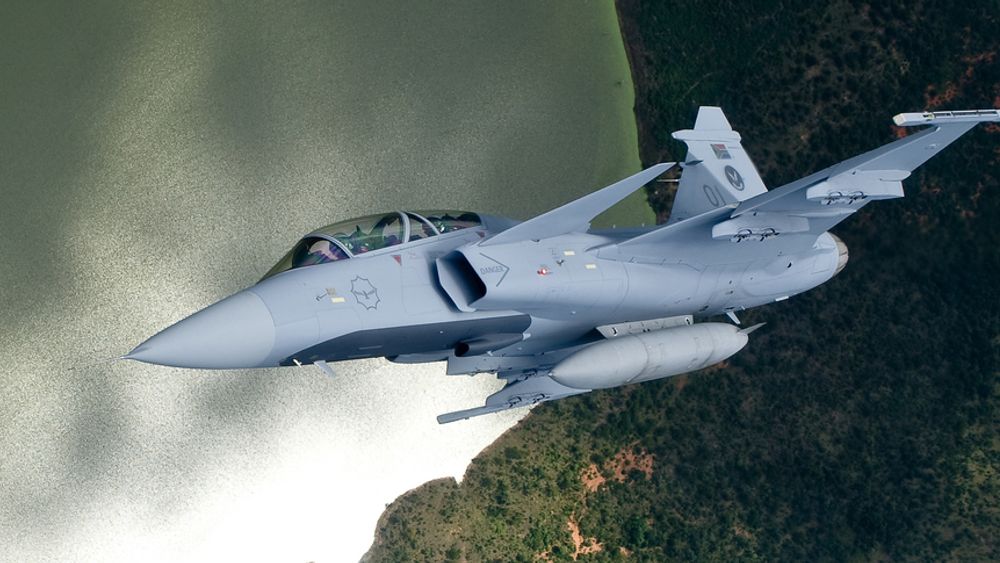 Saab har nå kun Danmark igjen av Nato-landene å kjempe om når det gjelder nye jagerflykontrakter. Dette er et sørafrikansk Gripen.