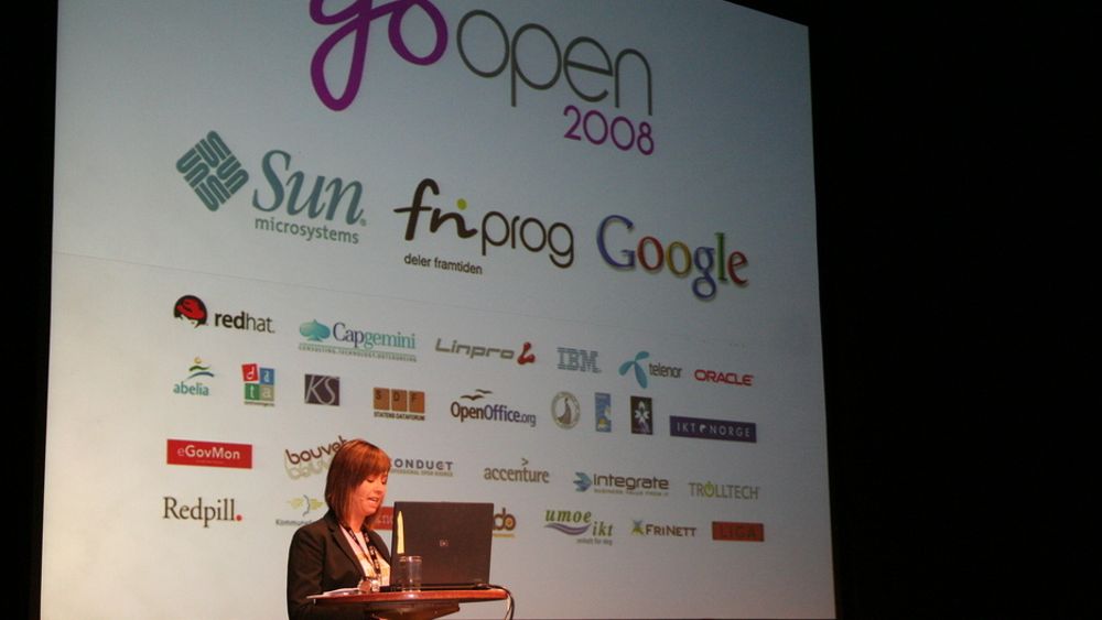 Friprogsenterets direktør Heidi Arnesen Austlid åpnet Go Open-konferansen i dag.