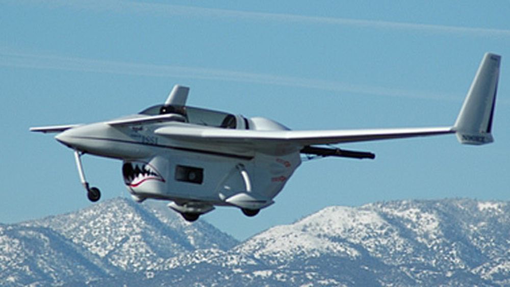 Dette Long EZ-flyet, utstyrt med pulsdetonasjonsmotor, fløy i 10 sekunder over Mojave-ørkenen tidligere i år. Teknologien kan gi drastiske hastighetsøkninger.