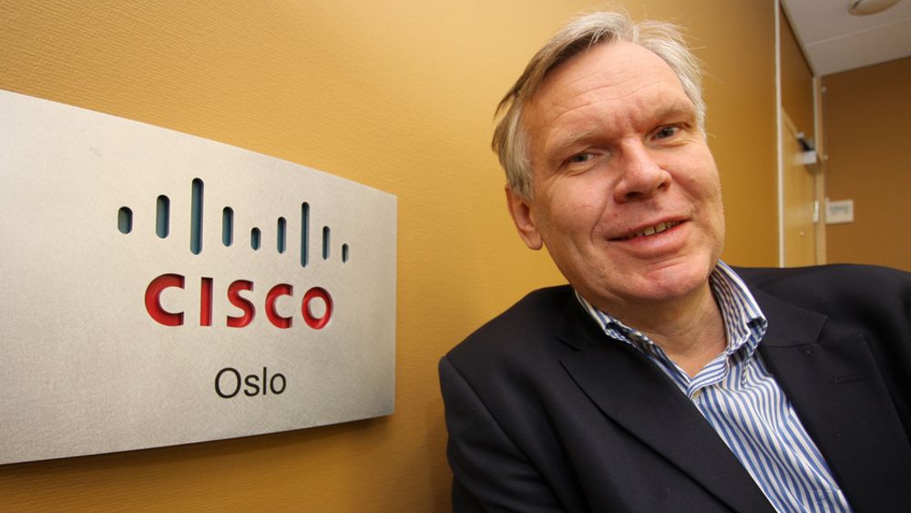 FUSJONERE, IKKE KONKURRERE:Adm. direktør i Cisco Norge, Jørgen Myrland gleder seg over at Tandberg blir en del av Cisco og ikke en konkurrent.