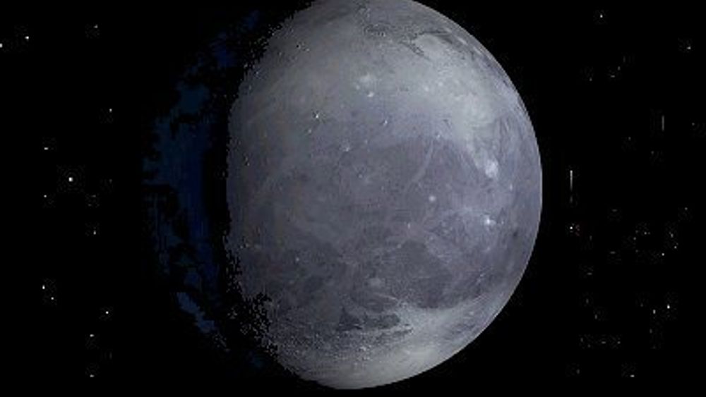 I 76 år fikk Pluto være en planet. Nå er det en dverg i vårt planetsystem - og den er ikke engang den største dvergen.