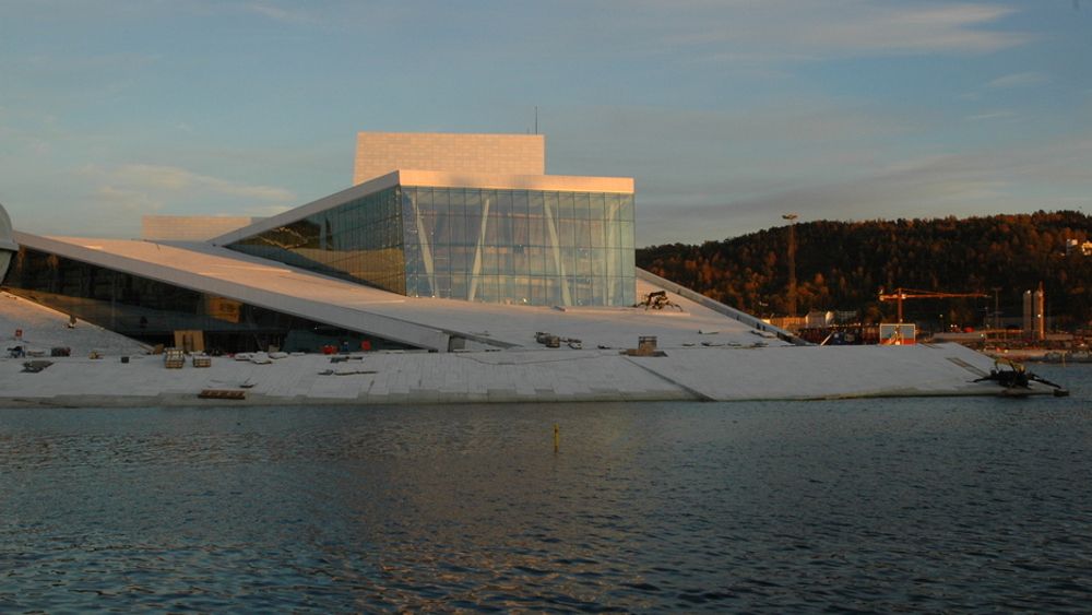 Operaen i Bjørvika, sett fra stedet senketunnelen skal vake under overfalten.