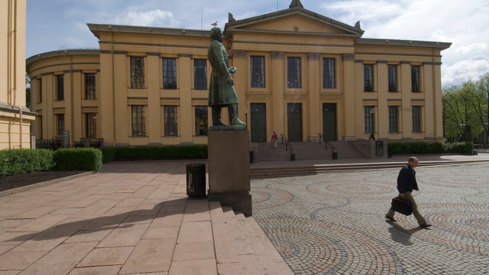VERST I KLASSEN: Vedlikeholdet av UiOs bygninger er så dårlig at de enkelte steder må ha innendørs takrenner og provisoriske kjøleanlegg.