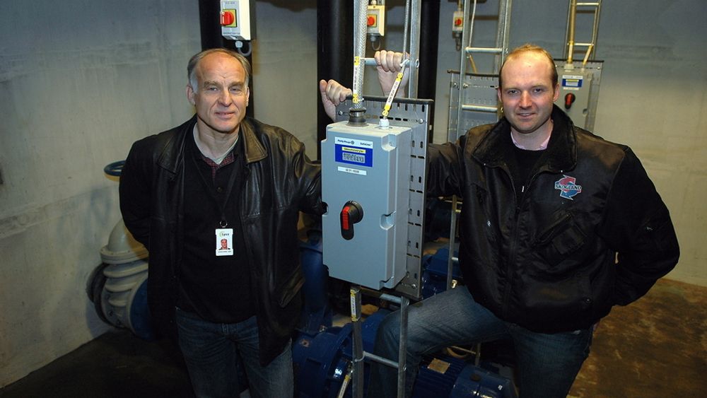 UTEN KJØLEMAKSKINERI:  Johan Gjemre Olsen og Arild Skar har bygget landets mest effektive kjøleanlegg. De leverer 7,5 MW kulde og forbruker selv 250 kW. ¿ Dette er fremtidens løsning for komfortkjøling, sier de.