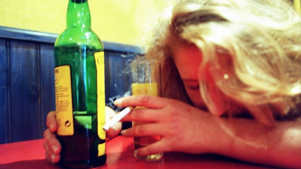 MEDISIN: Alkohol fungerer dårlig som remedium mot angst og sosiale problemer.