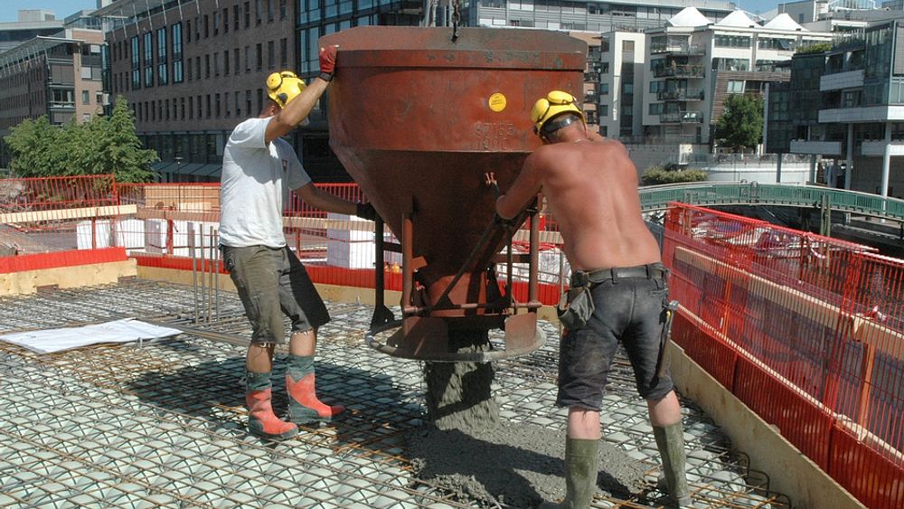 FRISKERE OG FRISKERE: Norske bygningsarbeidere er blitt friskere de siste to årene.
