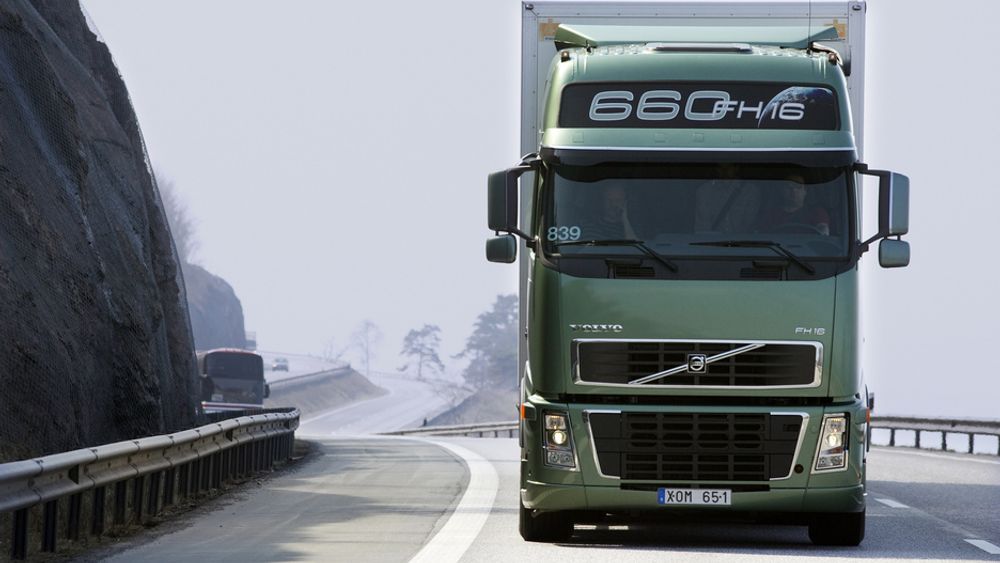 Volvo gjør sine lastebiler enda tryggere med ny teknologi.