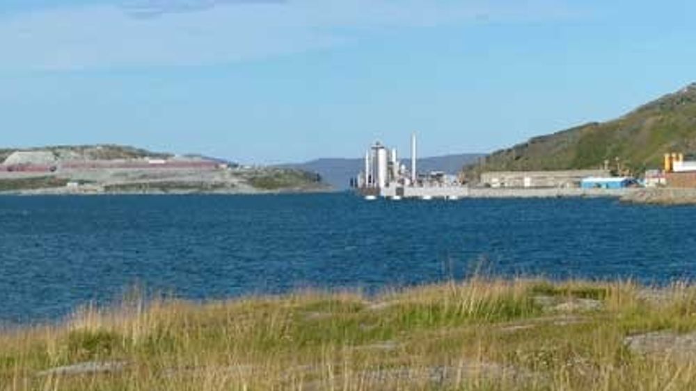 PÅ SJØEN: Gasskraftverket skal bygges på en liten plattform som plasseres i sjøen, rett nord for Hammerfest by. Det er kort avstand til Snøhvit på Melkøya, som skal forsyne kraftverket med gass og ta hånd om CO2.