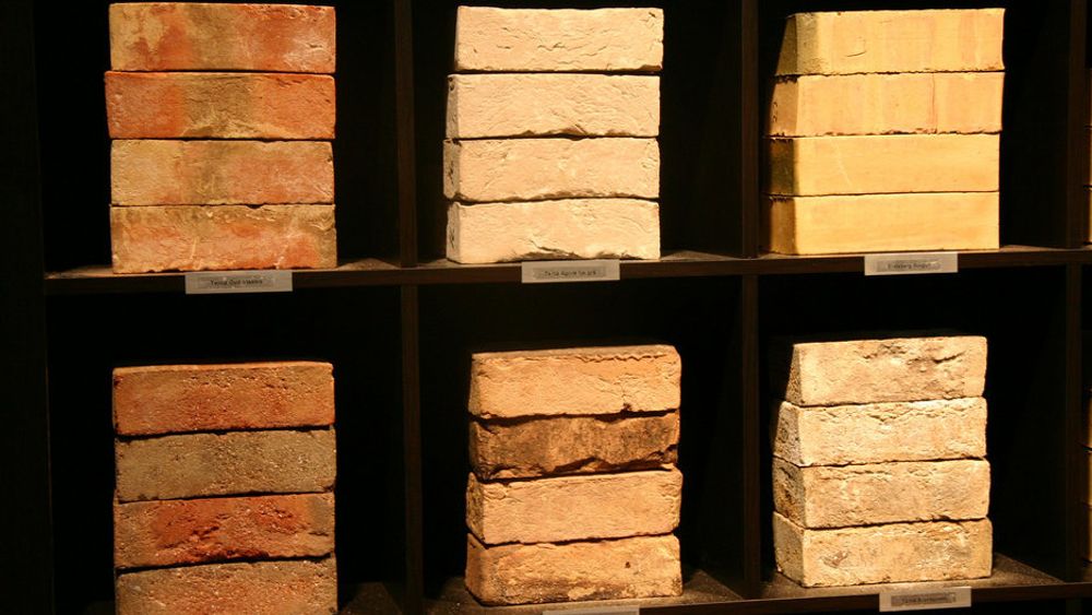 Nytt dansk forskningsprosjekt har funnet metode for gjenbruk av murstein.