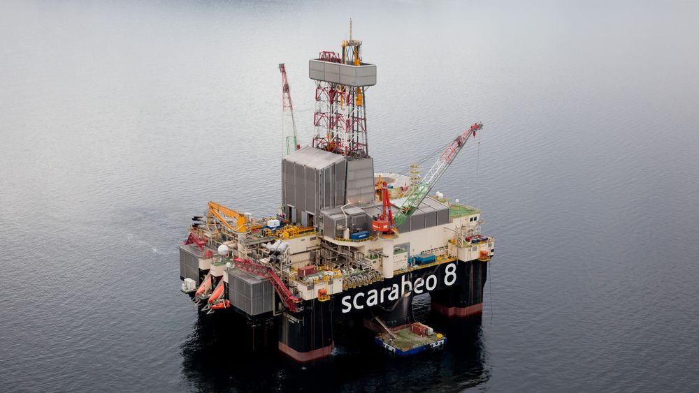 Miljødirektoratet fant to avvik på Scarabeo 8 i Barentshavet.