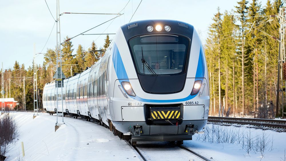 Nytt signalsystem: Det svenske togsettet prøver ut ERTMS nivå 2. Snart skal Jernbaneverket ut med anbud for å dekke alle norske jernbanestrekninger med den nye signalstandarden.