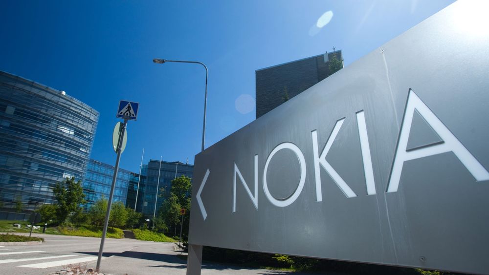 Det blir fremdeles mye aktivitet på Nokias finske hovedkontor, selv om mobil-divisjonen selges til Microsoft. Det nye selskapet vil ha en betydelig virksomhet og beholde flertallet av de ansatte. 