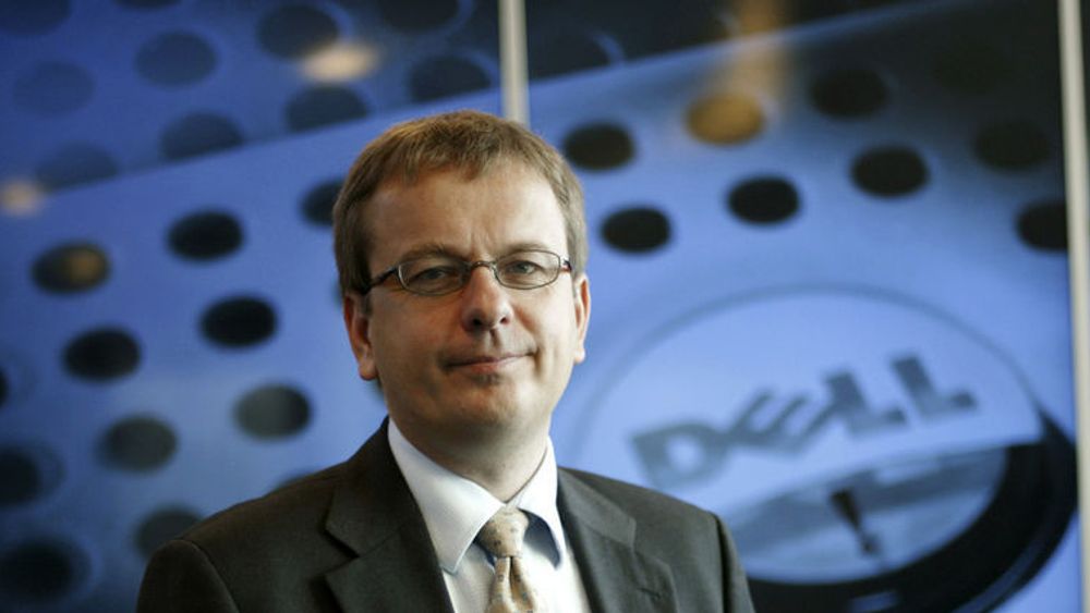 Finske Sam Forsbom vil fungere som norgessjef i Dell inntil selskapet finner en erstatning for Michael Jacobs.