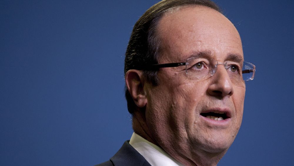 Franske myndigheter, med president François Hollande i spissen, vil etterforske Prism-programet og de amerikanske nettgigantenes rolle i overvåkningsskandalen. 